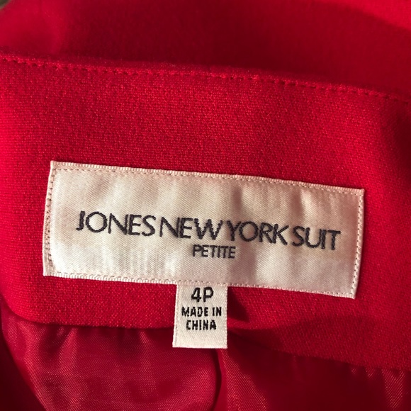 Vintage Jones New York Suit Petite Red Suit - Picture 16 of 16